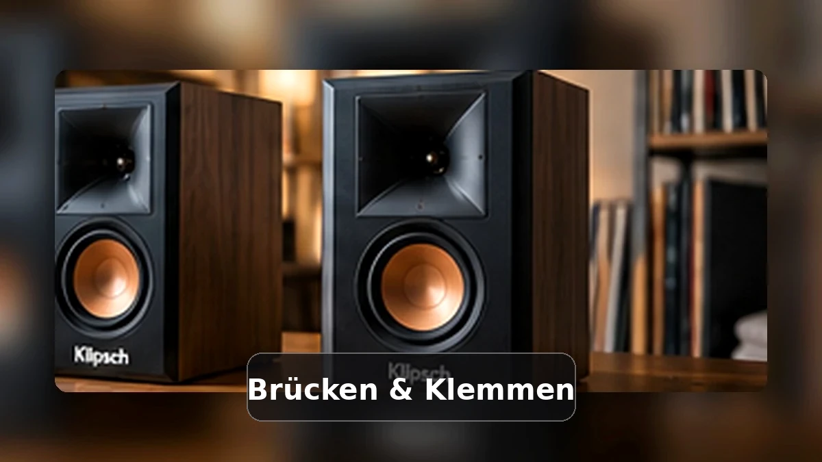 Lautsprecherklemmen und Lautsprecherkabel an einer Stereoanlage